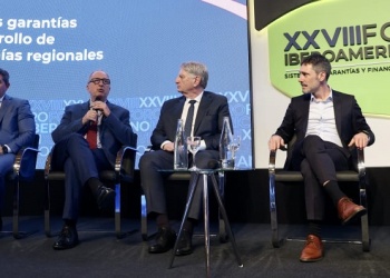 El Gobernador Passalacqua destacó el rol del Fondo de Crédito de Misiones en Bariloche