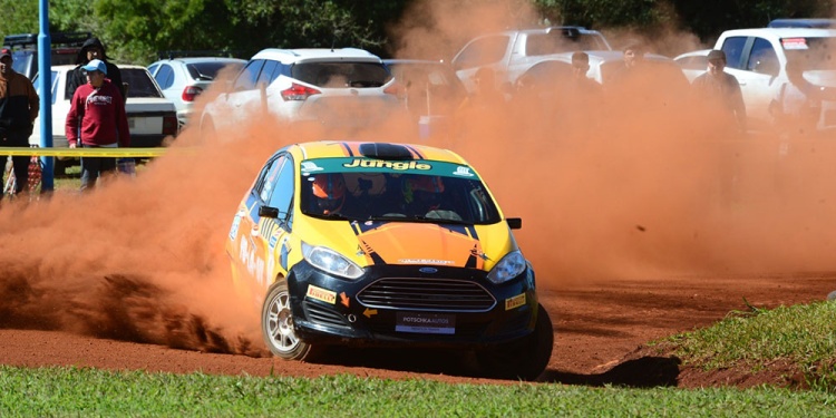 PROTAGONISTA. El binomio Zarza-Espínola viene de ganar en la RC5 y buscará dar otro golpe en esa divisional.