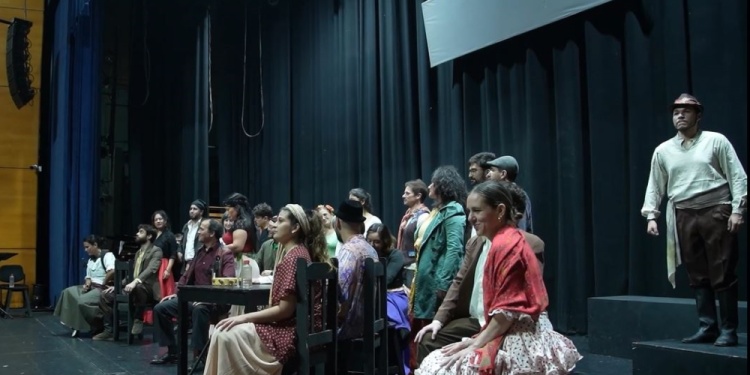 VOCES, ARTE Y TRADICIÓN. “Herencia gitana”, un espectáculo que rinde homenaje al pueblo cíngaro y su gran riqueza histórica y cultural.