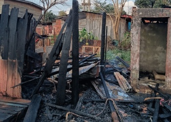 Incendio en una vivienda de Puerto Iguazú dejó dos heridos