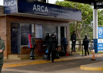 Tres ciudadanos deberán pagarle multas millonarias a la Aduana de Posadas
