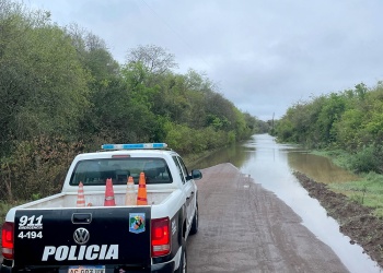 Desborde del arroyo Garupá aisla parcialmente a comunidad mbya