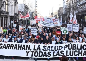 Paro nacional y movilización de ATE al Congreso: “No se puede ajustar sobre la salud y la educación”