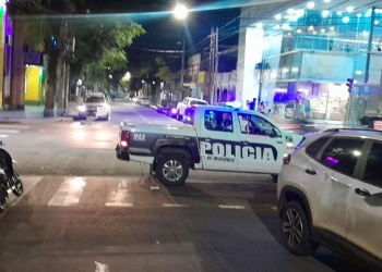 Dos siniestros viales en Posadas dejaron cinco jóvenes heridos