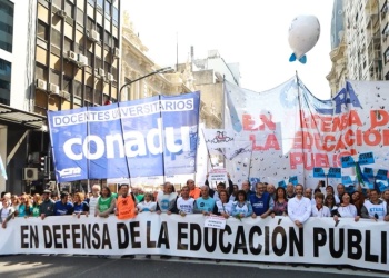 Antonio Roselló: “Estamos ante un intento de extinción de la universidad pública”