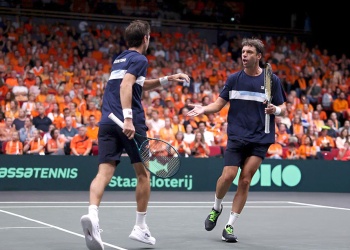 Argentina barrió a Países Bajos y se clasificó a las finales de la Copa Davis