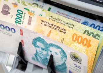 Alertan por el avance de los préstamos “gota a gota” en Argentina