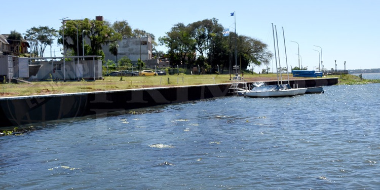 JUSTICIA. El Ejecutivo provincial considera que la disputa excede un conflicto administrativo y pone en juego el derecho de los misioneros a acceder libremente al río.