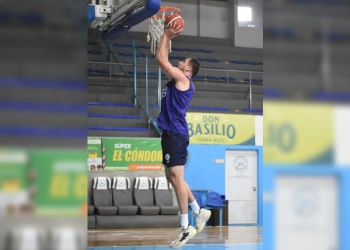 Pedro Ianguas se incorporó a Oberá Tenis Club