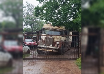 Vecino de Candelaria quedó atrapado bajo un colectivo y terminó hospitalizado