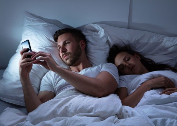 El sexo en tiempos de crisis: el estrés económico afecta la libido y dispara la infidelidad