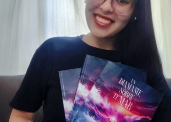 Un Diamante sobre el Mar