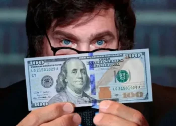 El día después I: tras la cadena de Milei, el dólar quedó a nada del techo de la banda