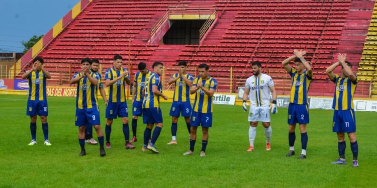 VOLVER. Tras el parate, el Auriazul sigue su camino en el Torneo Federal A. (Foto Prensa Mitre).