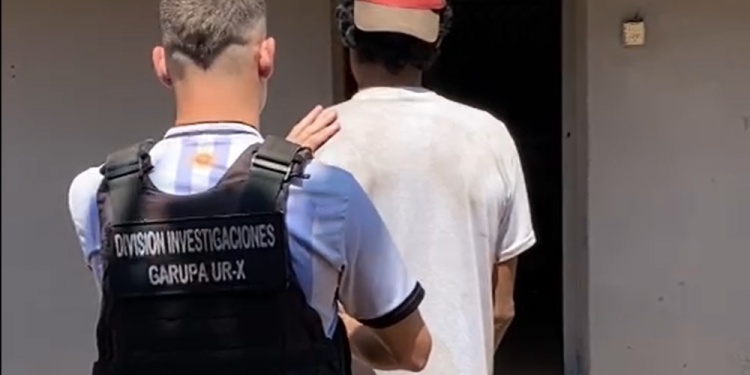 APREHENDIDO. El secuestrador de mascotas tras la rejas en Garupá.