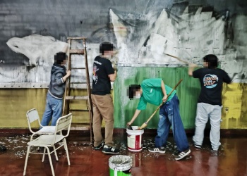 “Las escuelas deberían prohibir a esos alumnos participar en la Estudiantina”