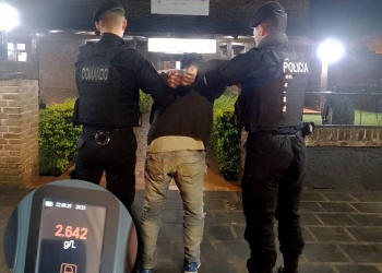 Atacó a sus padres y terminó detenido