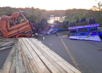 Corte total sobre la ruta nacional 14 por despiste y vuelco de un camión
