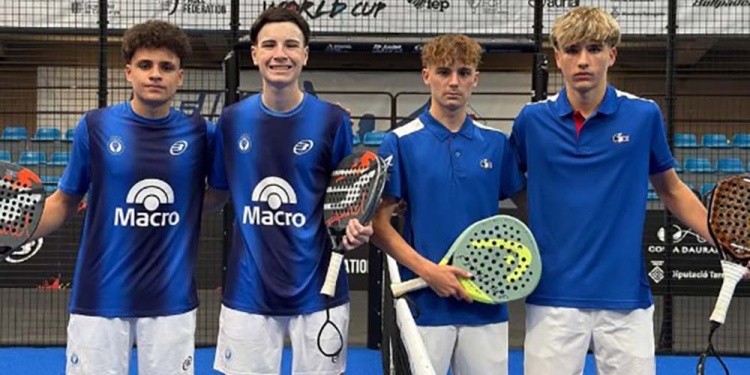 LA SEMIS. Santino junto a Agustín Esteban Silva en el duelo ante Francia.
