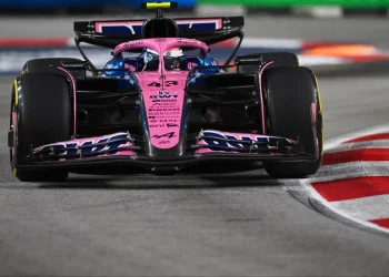 Franco Colapinto le ganó a Paul Aron y quedó noveno en la primera práctica del Gran Premio de México