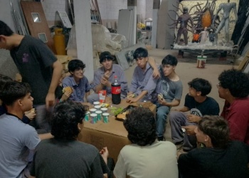 Estudiantina 2025: el gran gesto de la Industrial con la EPET Nº34