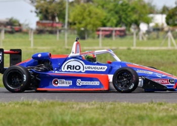 Automovilismo: Renato sigue prendido en el campeonato