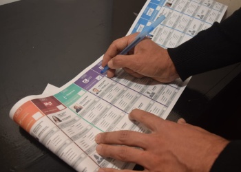 La Junta Electoral bonaerense rechazó el pedido de La Libertad Avanza para reimprimir las boletas
