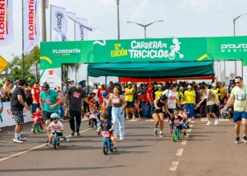 Más de 500 niños participaron en la tradicional carrera de triciclos de Encarnación