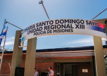 Detenido denunció que un guardia lo violó en la comisaría y que su abogado le robó un terreno