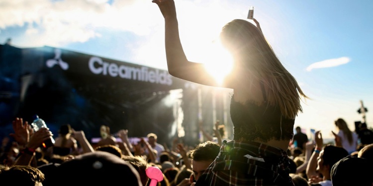 Imagen ilustrativa, Archivo