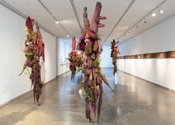 “Un puñado de tierra”, de Andrés Paredes, se exhibe en el Sívori