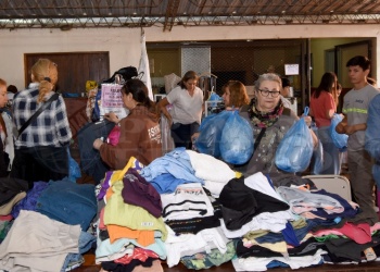 Santos Mártires, una feria que mantiene vivo el espíritu solidario