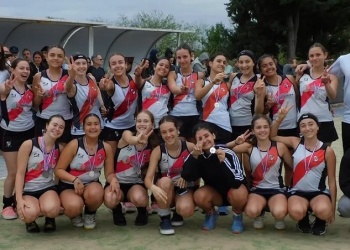 Hockey: Guaraní y Centro metieron podios en Santa Fe y Chaco