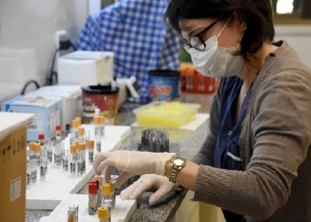 El LACMI, centinela local en la detección y control de las bacterias multirresistentes