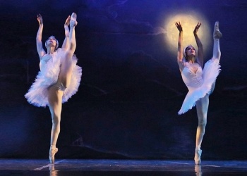 “El lago de los cisnes” regresa con dos noches mágicas y solidarias