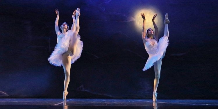 ARTE Y ENCANTO. El Ballet Clásico volverá a presentar Lago de los cisnes”.