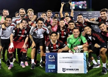 Con “la ley del ex”, River eliminó a Racing de la Copa Argentina y es semifinalista