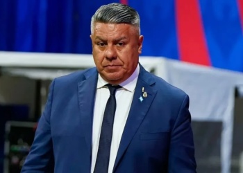 Chiqui Tapia amenazó a los dirigentes de San Lorenzo con desafiliar al club si interviene la IGJ