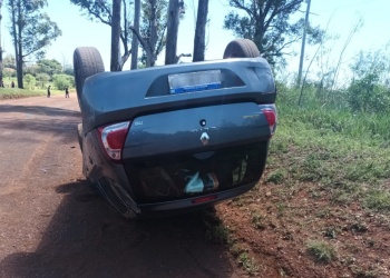 Despiste y vuelco en Posadas: un hombre resultó herido