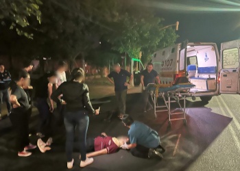 Colisión entre un auto y un monopatín en Posadas dejó una joven herida