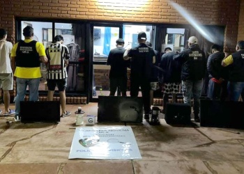 Desarticularon banda delictiva que operaba en Posadas: siete detenidos, armas robadas y marihuana