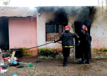 Pudo ser peor: se durmió con el cigarrillo encendido y prendió fuego la vivienda