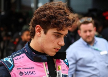 Colapinto quedó eliminado en la Q1 y largará 18° en el GP de Singapur