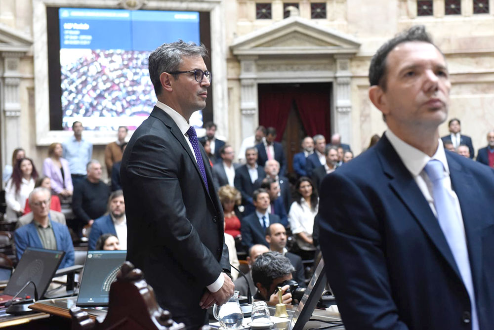 La oposición logró quórum y avanza con la reforma de la ley de DNU