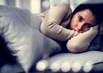 Diferencias genéticas explican por qué la depresión afecta más a las mujeres