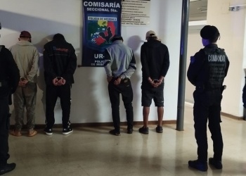 Diez personas fueron detenidas durante operativos en simultáneos