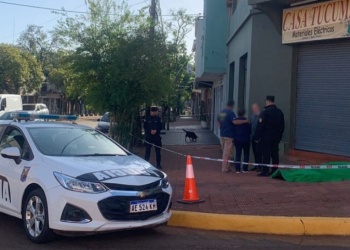 Docente obereño fue hallado sin vida en la vereda e investigan la causa de muerte