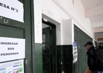 Elecciones: quiénes no tendrán clases y quiénes franco compensatorio este lunes 27