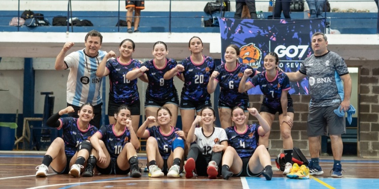 ASCENSO, ADENTRO. Las chicas consiguieron plaza en la C para la provincia.