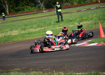De Lima, Silveira y Morgenstern se adueñaron de la primera jornada de la séptima fecha del karting misionero